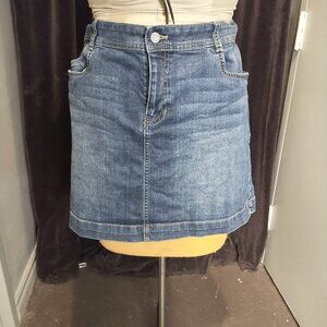 White House Black Market Denim Skirt - Size 14